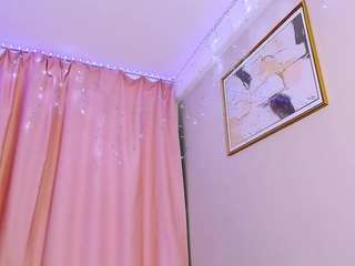 yoi-mika webcam model stream image