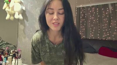 QuinnBuffalo webcam model stream image