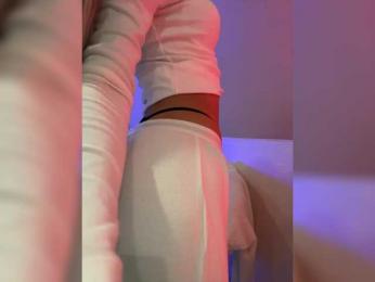 PauLiiine webcam model stream image