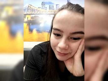 Lona-S webcam model stream image