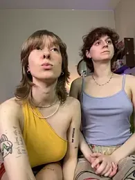 Jitoon_Exe webcam model stream image