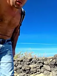 thenakedtraveler webcam model stream image