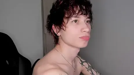 liamelf webcam stripchat model stream image