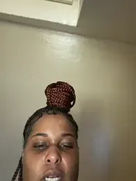 Realwetpussy webcam model stream image