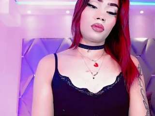 hallyyhott webcam model stream image