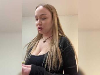 Emili1- webcam model stream image