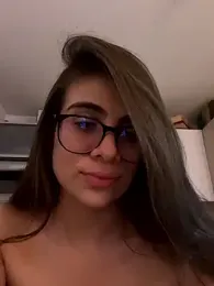 MariaIsabella8 webcam stripchat model stream image