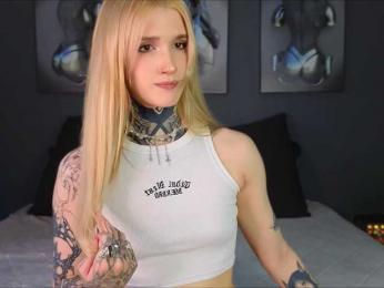 SophieInkk webcam model stream image