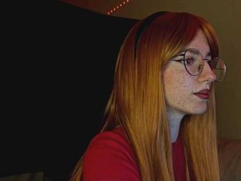 HeyAlise webcam model stream image