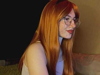 HeyAlise webcam model stream image