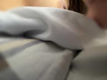 SallyeLeins webcam model stream image