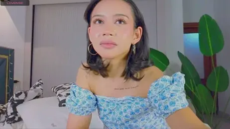 Mia_Tin webcam stripchat model stream image