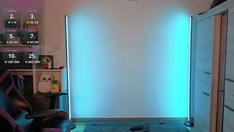 TinniAngel webcam model stream image