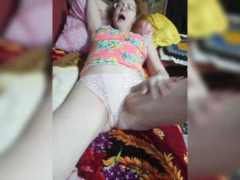 Madam-oss webcam model stream image