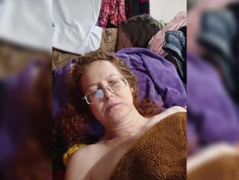 Madam-oss webcam bongacams model stream image