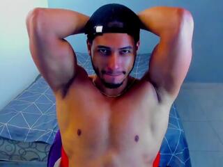 Kris Khalifa webcam flirt4free model stream image