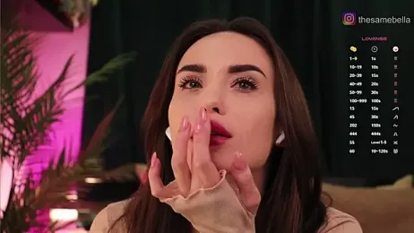 BabyYoda- webcam stripchat model stream image