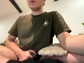 Lenouveau- webcam model stream image