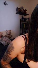 Roxannepiggy webcam model stream image