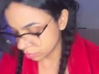 victoria-chicas webcam model stream image