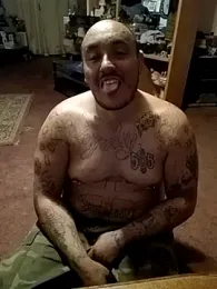 Cutieguyspanks webcam model stream image