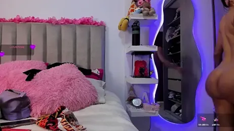 Queen_Antonella_Oficial webcam model stream image