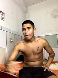 Novindot23cm webcam model stream image