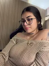 Sarasanders_4 webcam model stream image