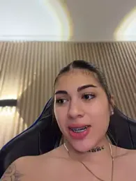 Sarasanders_4 webcam model stream image