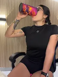 Sarasanders_4 webcam model stream image