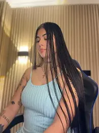 Sarasanders_4 webcam model stream image