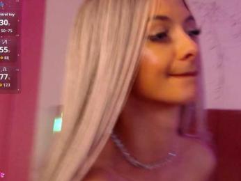 PinkySparkss webcam model stream image