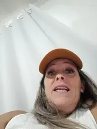 marcialoira webcam model stream image