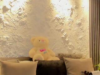 Joselin Rouse webcam model stream image