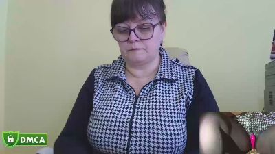 KamiHitoroX webcam cam4 model stream image