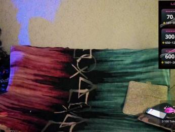 Girl-Fire webcam bongacams model stream image