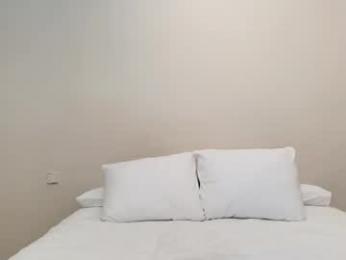 shenoabloom webcam model stream image