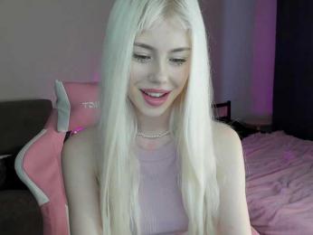 redqwe0u0 webcam model stream image