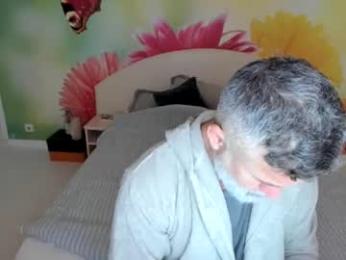 blowmyxxl webcam model stream image