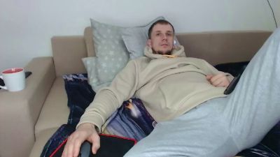 Niikhard webcam model stream image