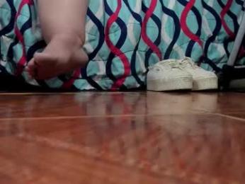 rubyy_24 webcam model stream image