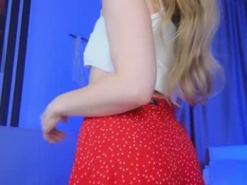 milly_shy webcam model stream image