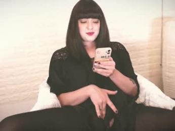 mia_wallase webcam model stream image