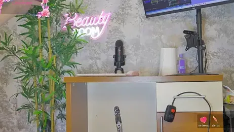 YourBurnWish webcam model stream image