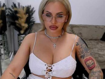 lovelyblondyx webcam bongacams model stream image