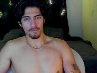 Zack Bonett webcam model stream image