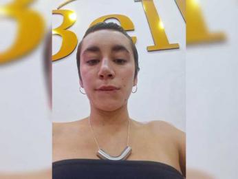 AntoniaDilune webcam model stream image