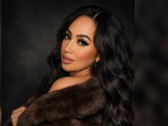 SharlinMoreva webcam livejasmin model stream image