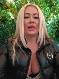 MILFBARBY webcam model stream image