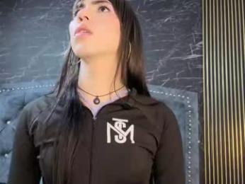 diosaa_golden webcam model stream image